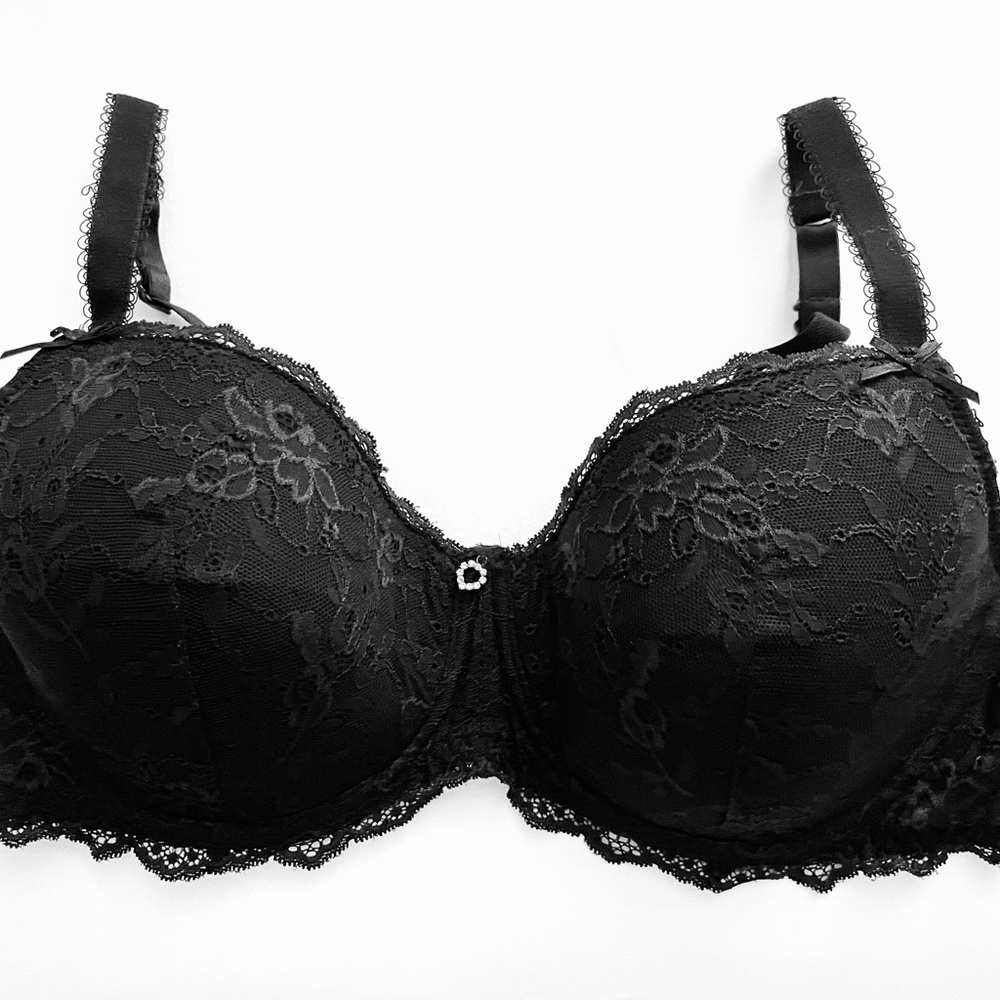 FREDERICK’S of HOLLYWOOD | Women’s Lace Bra